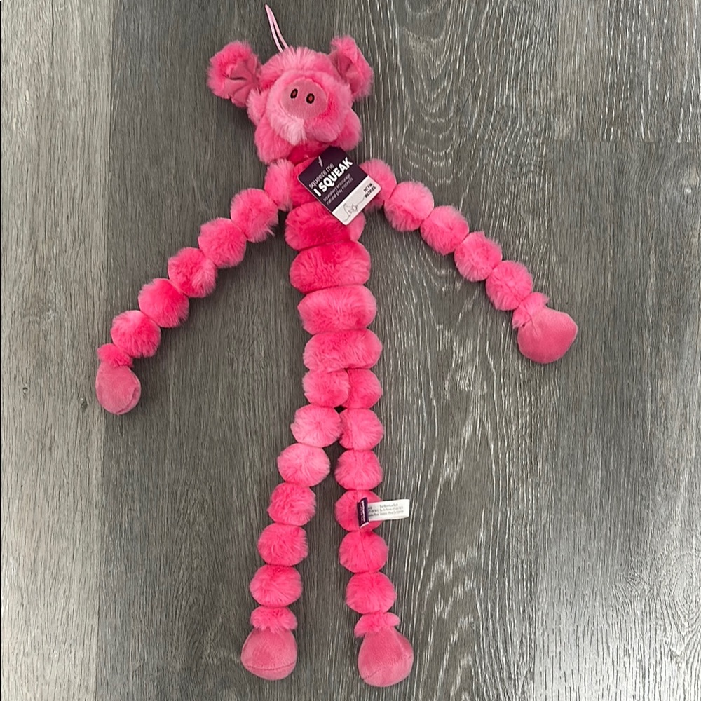 Multipet 20” Long Pig Swingin Slevin Dog Toy w/Squeaker Pink New